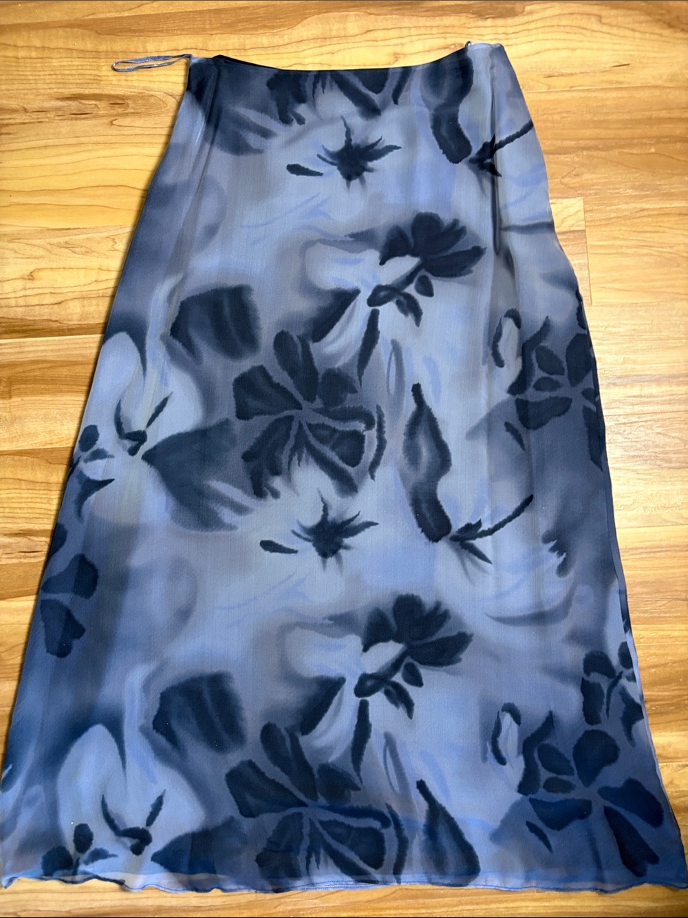 Kate Hill for Lord & Taylor Navy Floral Sheath Skirt